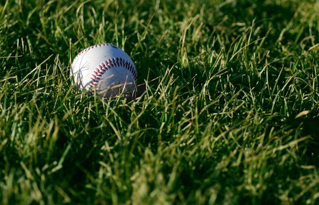 MLB Grid: Analyzing Team Performance and Player Stats
